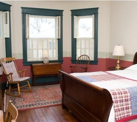 เฟรดเดอริค เฮาส์ Bed & Breakfast สแตนตัน ภายนอก รูปภาพ