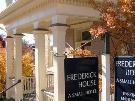 เฟรดเดอริค เฮาส์ Bed & Breakfast สแตนตัน ภายนอก รูปภาพ